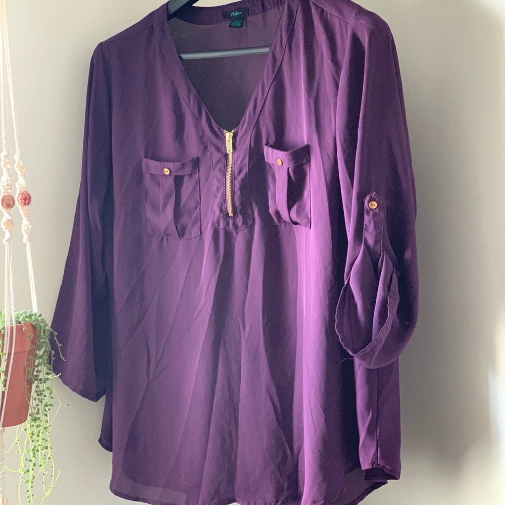 Woman’s Pullover Blouse